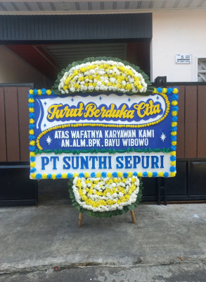 Papan Bunga Duka di Leupung